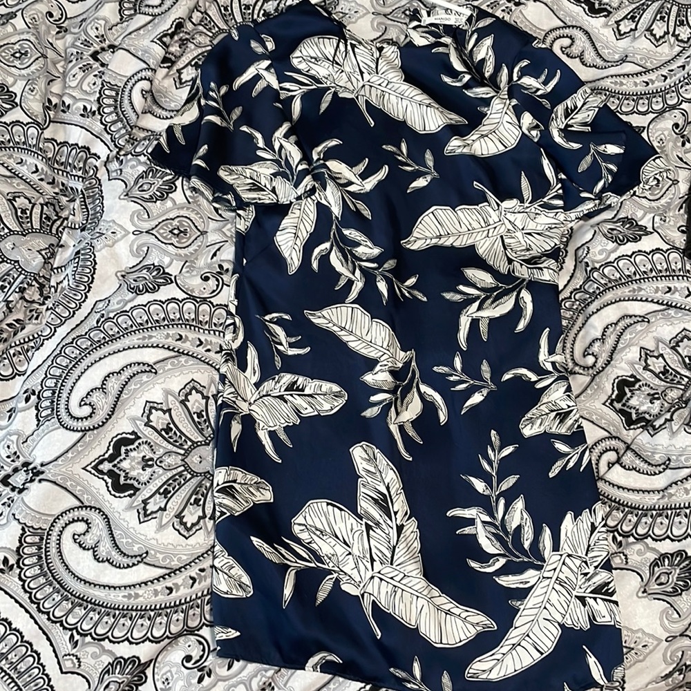 Short dress